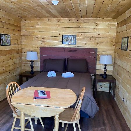 Canal Cabins Paw Paw Ngoại thất bức ảnh