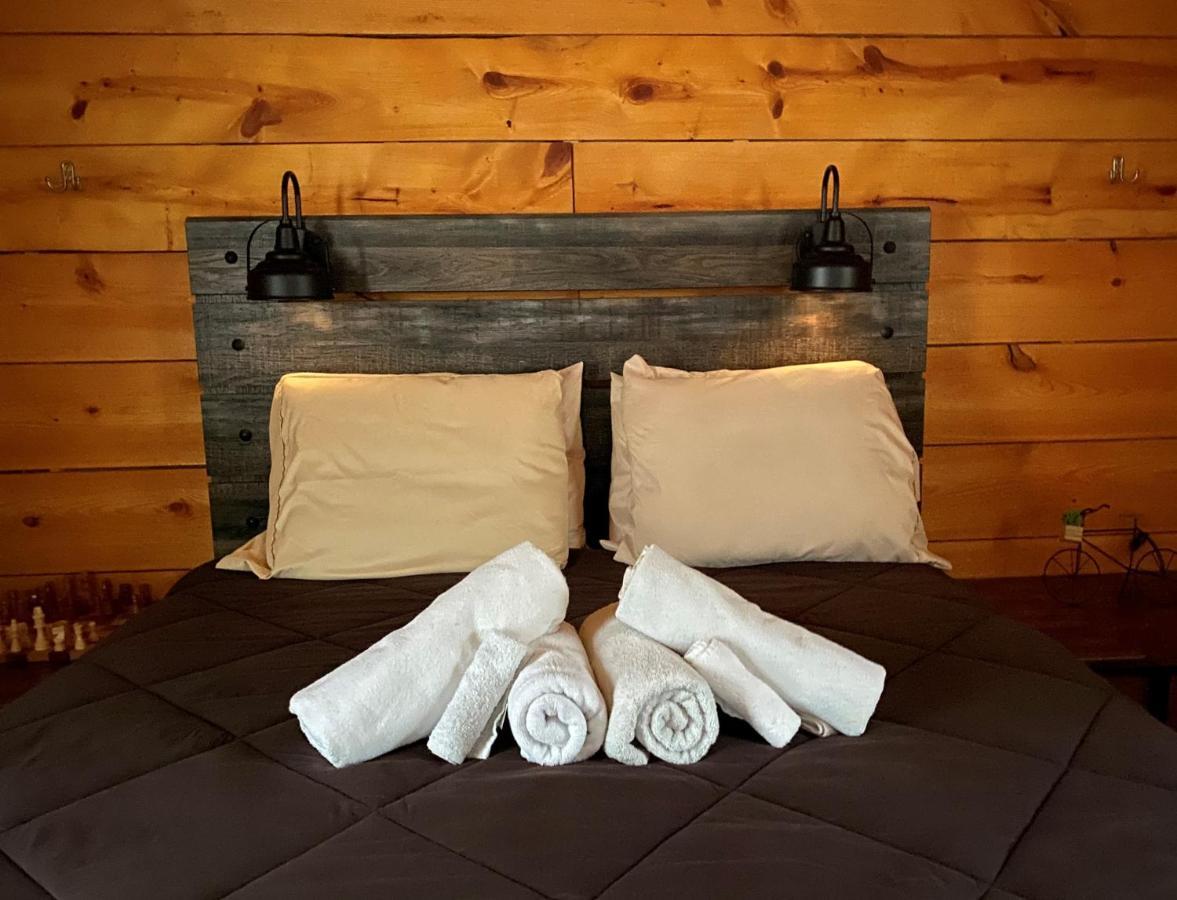 Canal Cabins Paw Paw Ngoại thất bức ảnh