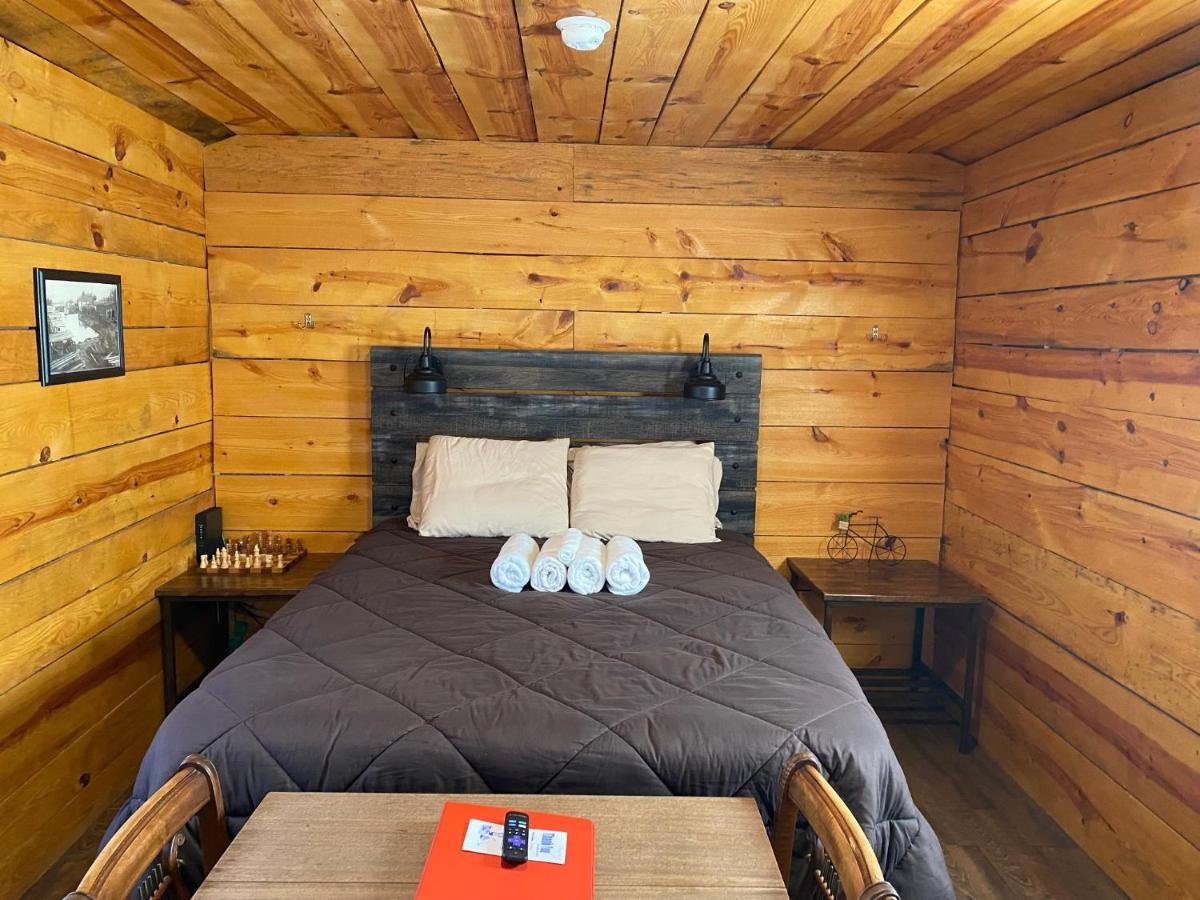 Canal Cabins Paw Paw Ngoại thất bức ảnh